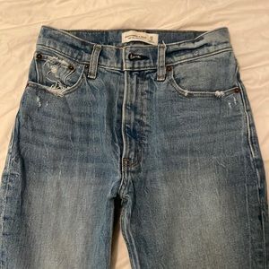 Abercrombie mom jeans
